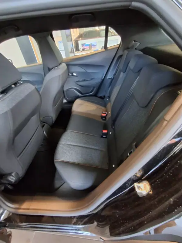 Peugeot 2008 2025 - 19250 EUR, 22951 km - AUTO.MOTO.pt - 22951km - foto 27 de 35