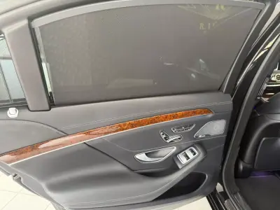 Mercedes-Benz S 350 2015 - 29000 EUR, 393085 km - AUTO.MOTO.pt - 393085km - foto 33 de 44