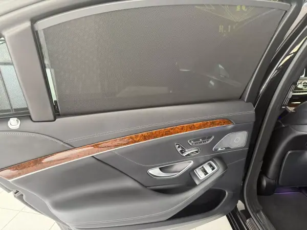 Mercedes-Benz S 350 2015 - 29000 EUR, 393085 km - AUTO.MOTO.pt - 393085km - foto 33 de 44