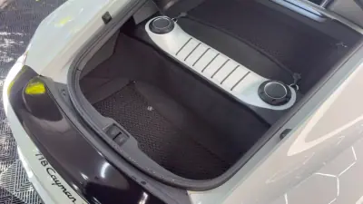 Porsche 718 Cayman 2016 - 59900 EUR, 109000 km - 109000km - foto 36 de 41