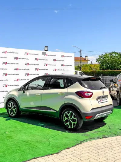 Renault Captur 2019 - 12750 EUR, 68000 km - AUTO.MOTO.pt - 68000km - foto 12 de 26