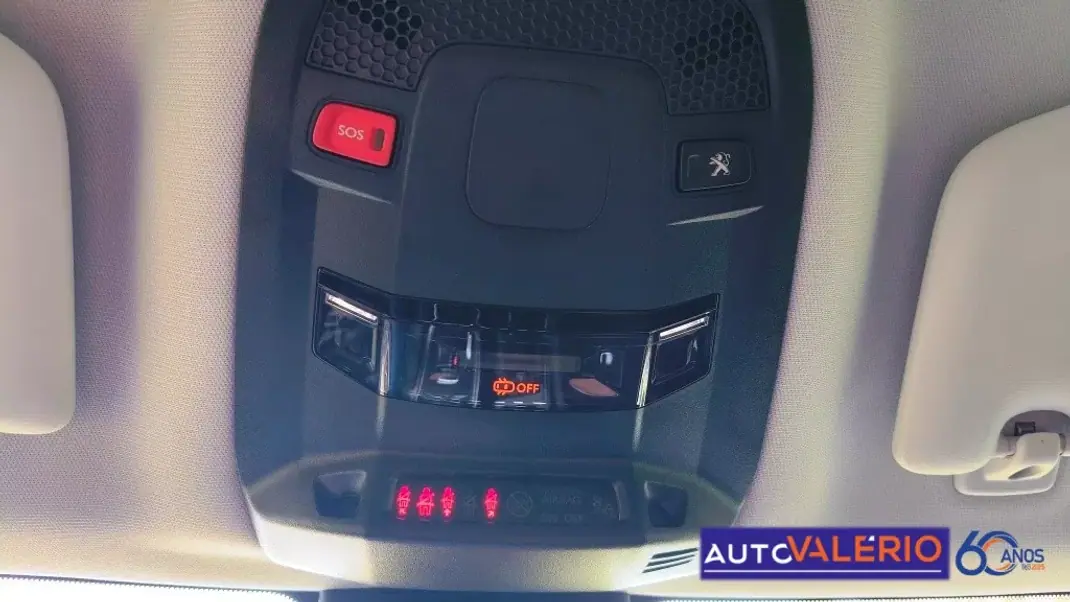 Peugeot 508 SW 2021 - 21950 EUR, 76890 km - AUTO.MOTO.pt - 76890km - foto 33 de 41