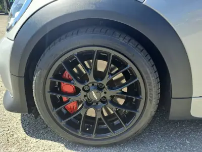 MINI Roadster 2012 - 16990 EUR, 102919 km - 102919km - foto 38 de 47