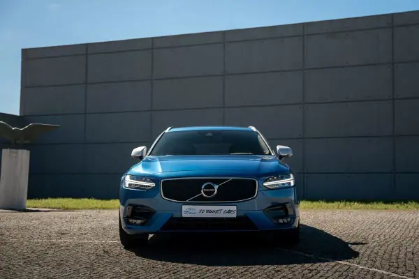 Volvo V90 2018 - 21990 EUR, 184000 km - AUTO.MOTO.pt - 184000km - foto 38 de 38