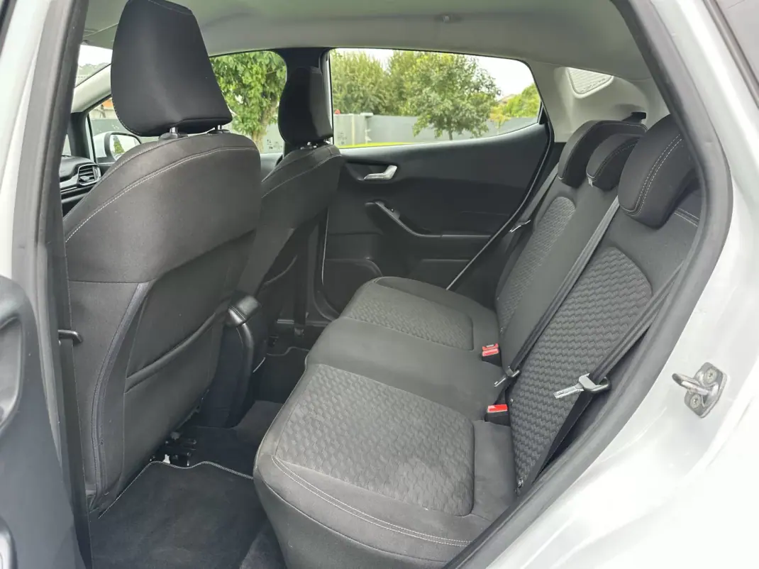Ford Fiesta 2022 - 15200 EUR, 120000 km - 120000km - foto 25 de 57