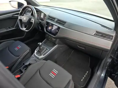 SEAT Arona 2020 - 14500 EUR, 61900 km - AUTO.MOTO.pt - 61900km - foto 35 de 42