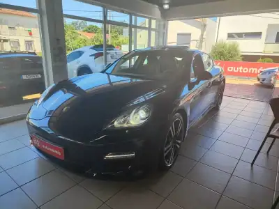 Porsche Panamera 2012 - 41990 EUR, 58000 km - AUTO.MOTO.pt - 58000km - foto 5 de 42