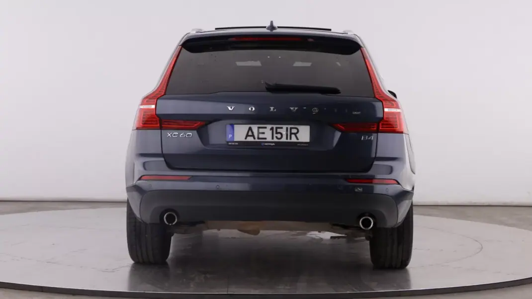Volvo XC 60 2020 - 29999 EUR, 92117 km - 92117km - foto 6 de 22