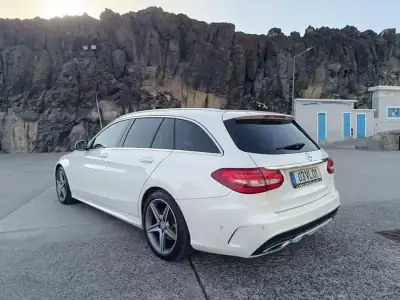 Mercedes-Benz C 220 2015 - 29500 EUR, 156000 km - AUTO.MOTO.pt - 156000km - foto 9 de 11