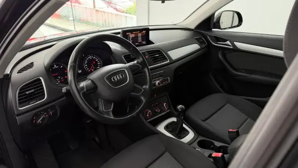Audi Q3 2015 - 18990 EUR, 151000 km - AUTO.MOTO.pt - 151000km - foto 13 de 25