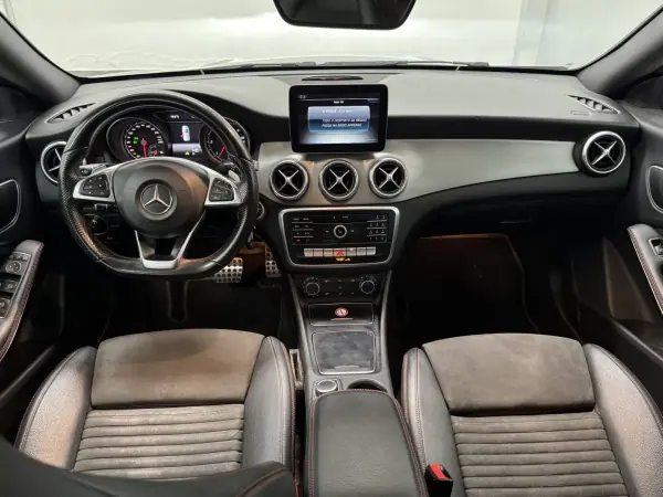 Mercedes-Benz CLA 220 2016 - 19890 EUR, 212000 km - AUTO.MOTO.pt - 212000km - foto 8 de 23