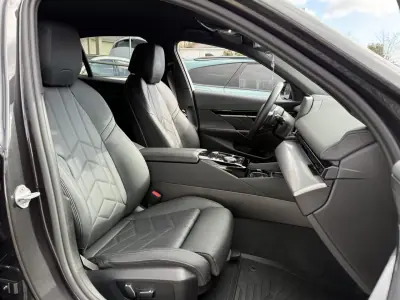 BMW 530e 2024 - 59500 EUR, 23987 km - AUTO.MOTO.pt - 23987km - foto 6 de 15