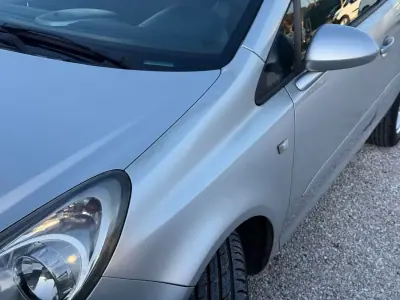 Opel 2007 - 4250 EUR, 139900 km - AUTO.MOTO.pt - 139900km - foto 16 de 17