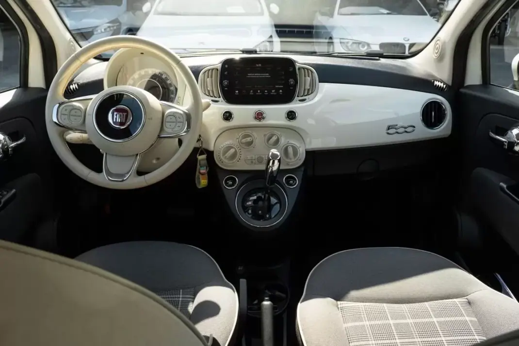 Fiat 500 2020 - 11500 EUR, 111216 km - AUTO.MOTO.pt - 111216km - foto 19 de 19
