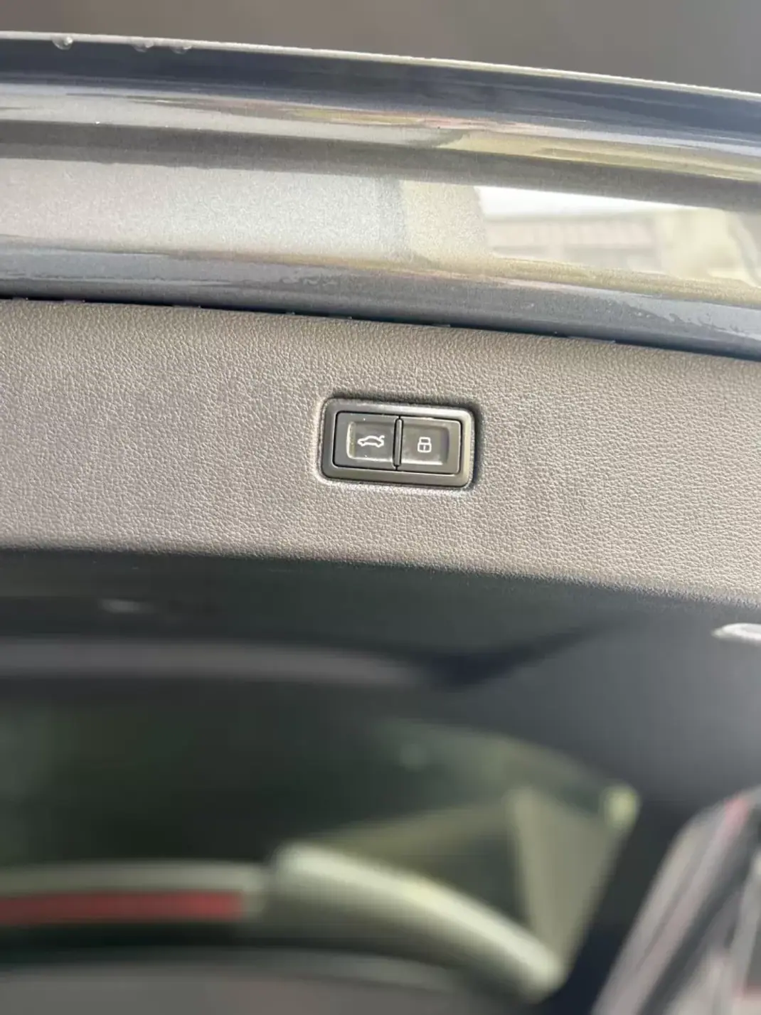 Audi Q7 2016 - 41000 EUR, 139000 km - AUTO.MOTO.pt - 139000km - foto 43 de 44