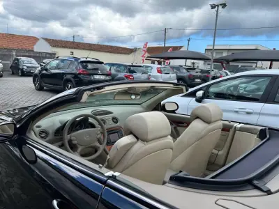 Mercedes-Benz SL 350 2003 - 27500 EUR, 123103 km - AUTO.MOTO.pt - 123103km - foto 26 de 29