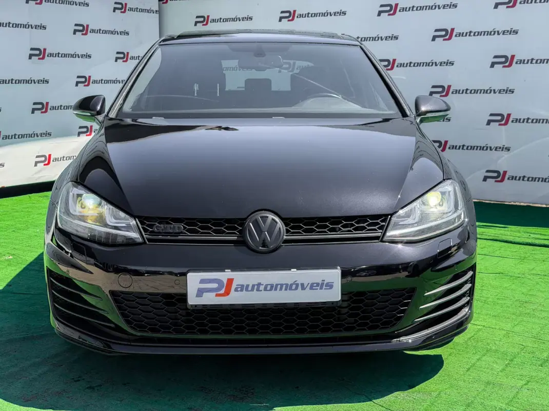 Volkswagen Golf 2016 - 19990 EUR, 144987 km - 144987km - foto 3 de 26