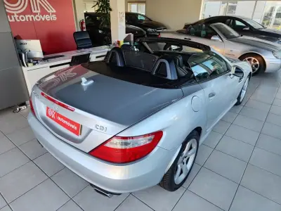 Mercedes-Benz SLK 250 2012 - 23500 EUR, 162600 km - AUTO.MOTO.pt - 162600km - foto 12 de 37