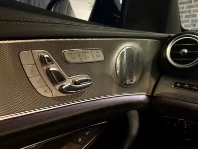 Mercedes-Benz E 43 AMG 2017 - 45990 EUR, 139000 km - AUTO.MOTO.pt - 139000km - foto 12 de 16