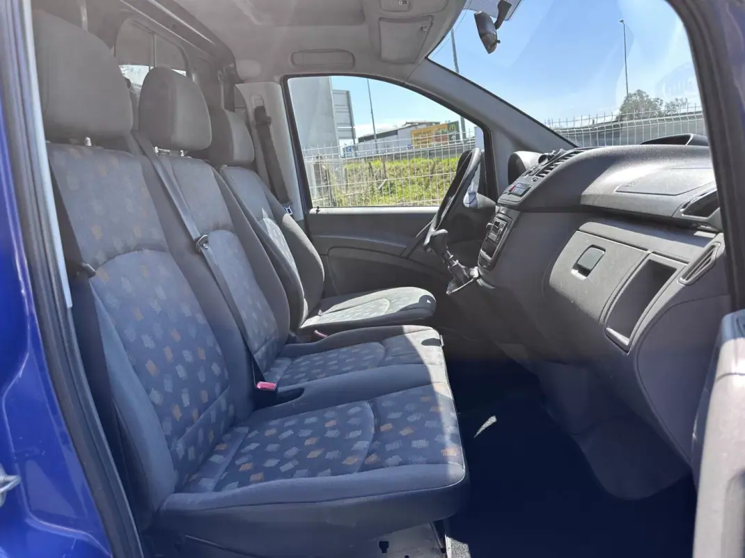 Mercedes-Benz VITO 111 CDI -LONGA 2005 - 5900 EUR, 400000 km - AUTO.MOTO.pt - 400000km - foto 17 de 22