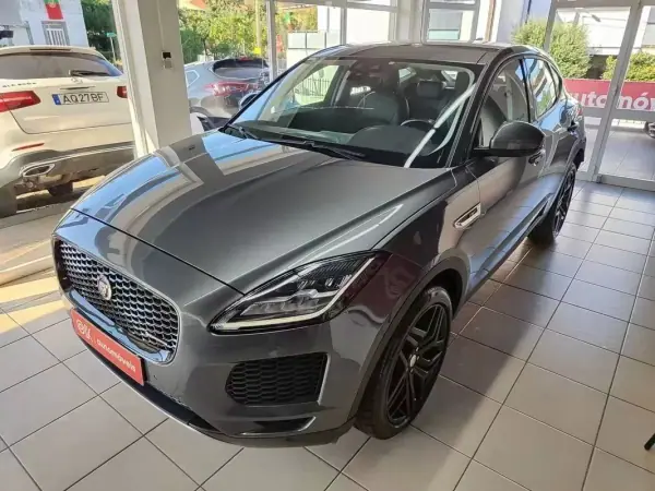 Jaguar E-Pace 2020 - 23950 EUR, 87000 km - AUTO.MOTO.pt - 87000km - foto 6 de 27