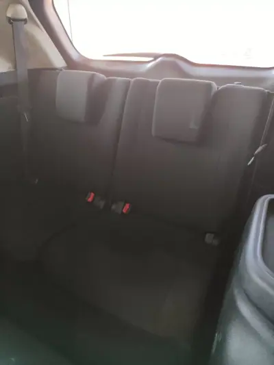 Mitsubishi Outlander 2021 - 18900 EUR, 141000 km - AUTO.MOTO.pt - 141000km - foto 15 de 37