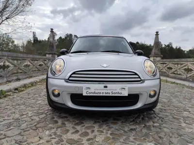 MINI Clubman 2011 - 7500 EUR, 293000 km - AUTO.MOTO.pt - 293000km - foto 51 de 65