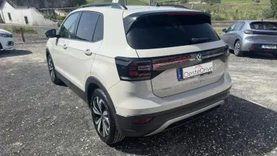 Volkswagen T-Cross 2022 - 16490 EUR, 95000 km - AUTO.MOTO.pt - 95000km - foto 7 de 22