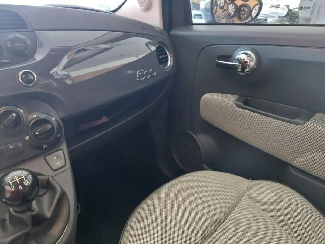 Fiat 500 2010 - 6999 EUR, 156000 km - AUTO.MOTO.pt - 156000km - foto 15 de 19