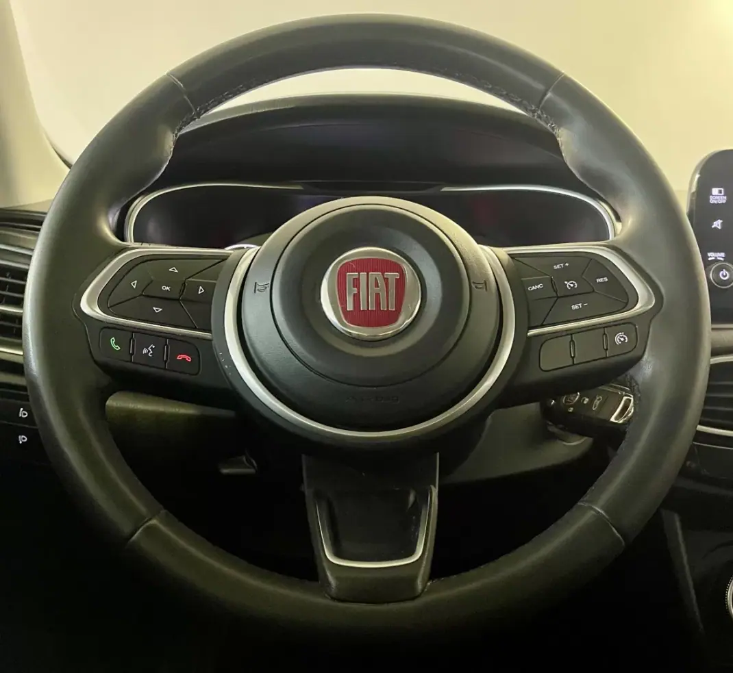 Fiat Tipo 2021 - 11700 EUR, 141000 km - AUTO.MOTO.pt - 141000km - foto 17 de 34