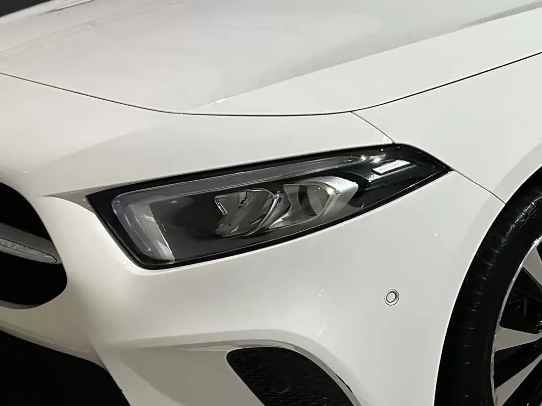 Mercedes-Benz A 250 2022 - 27800 EUR, 78000 km - AUTO.MOTO.pt - 78000km - foto 5 de 20