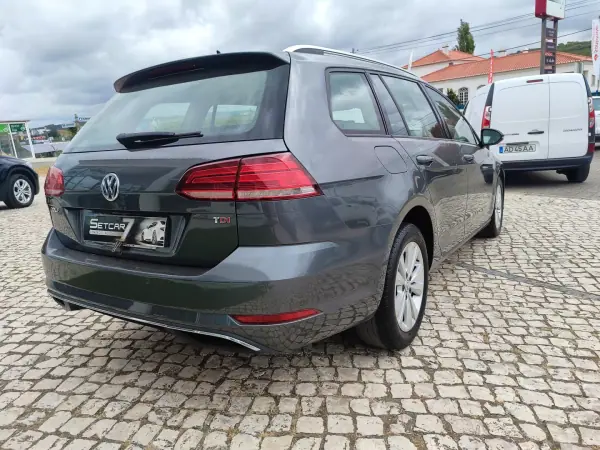 Volkswagen Golf Variant 2017 - 12900 EUR, 205000 km - 205000km - foto 7 de 21