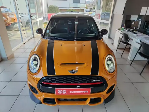 MINI John Cooper Works 2015 - 21500 EUR, 91950 km - AUTO.MOTO.pt - 91950km - foto 4 de 38