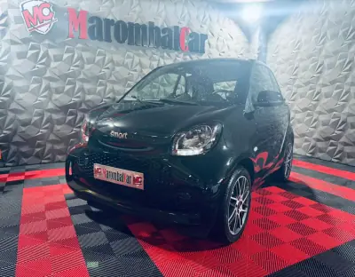 Smart ForTwo Coupé 2021 - 12990 EUR, 18100 km - AUTO.MOTO.pt - 18100km - foto 6 de 27