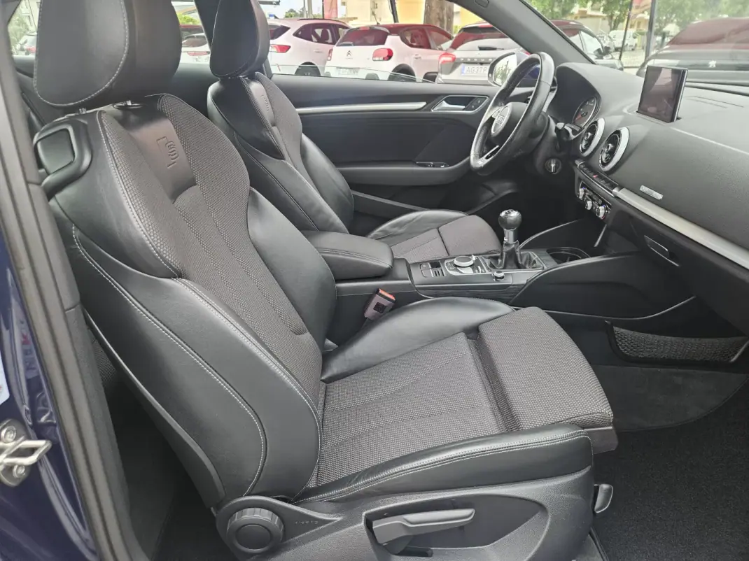 Audi A3 2017 - 22500 EUR, 50100 km - AUTO.MOTO.pt - 50100km - foto 19 de 53