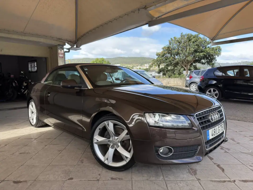 Audi A5 Cabrio 2011 - 14950 EUR, 274529 km - 274529km - foto 12 de 37
