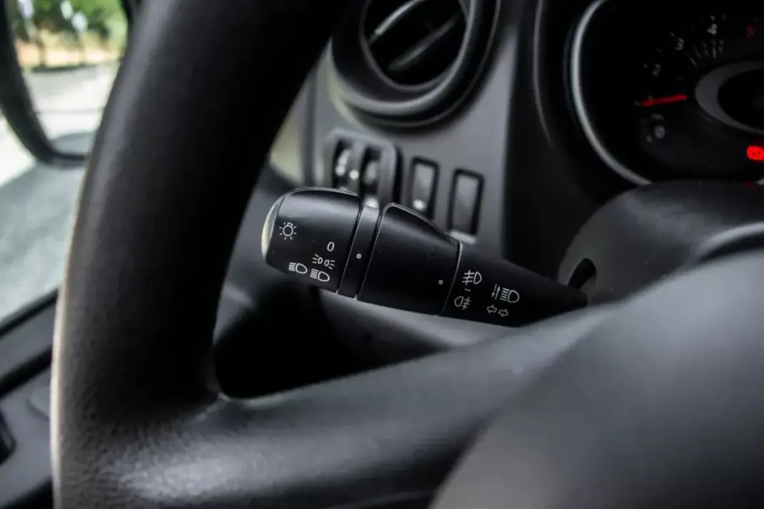 Renault Trafic 2020 - 28990 EUR, 126359 km - AUTO.MOTO.pt - 126359km - foto 13 de 41