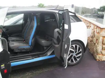 BMW i3 2018 - 17580 EUR, 93200 km - AUTO.MOTO.pt - 93200km - foto 3 de 28