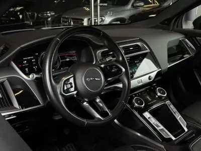 Jaguar I-Pace 2018 - 26990 EUR, 118500 km - AUTO.MOTO.pt - 118500km - foto 15 de 35