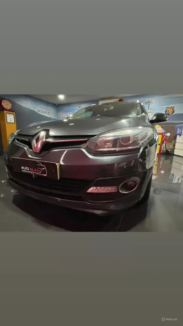 Renault Mégane Sport Tourer 2014 - 8900 EUR, 269392 km - AUTO.MOTO.pt - 269392km - foto 3 de 20