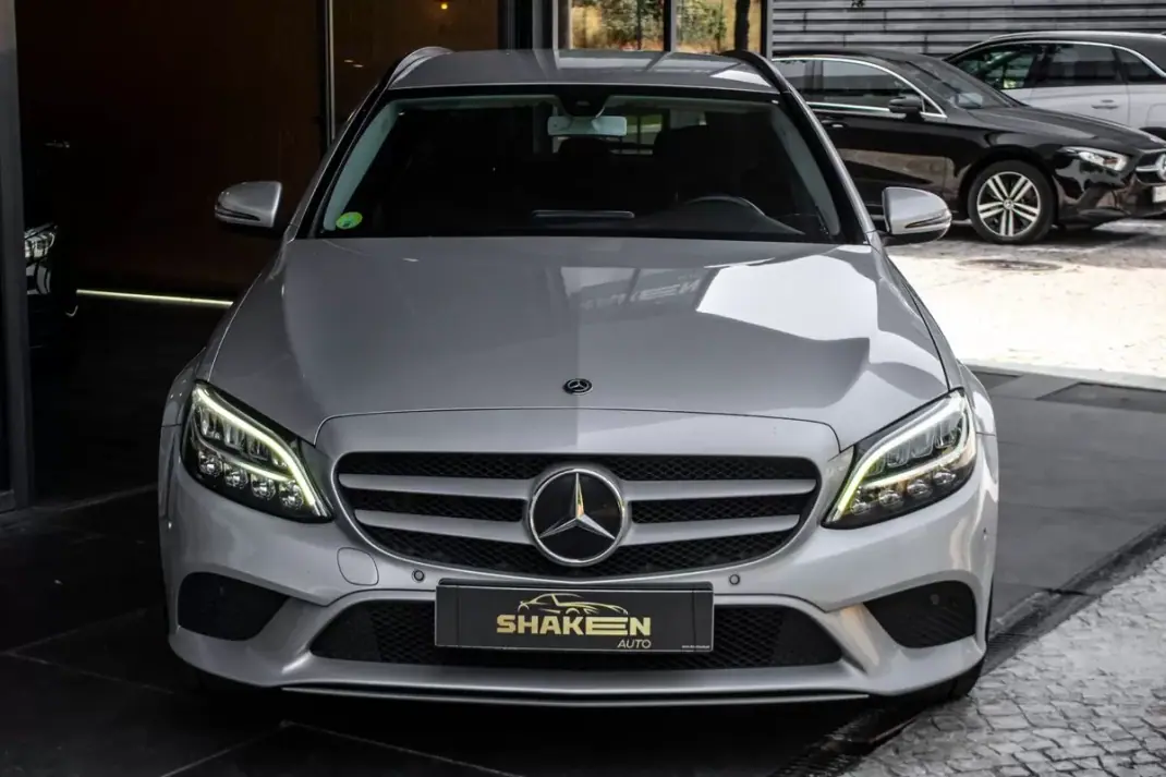 Mercedes-Benz C 180 2020 - 18890 EUR, 212147 km - AUTO.MOTO.pt - 212147km - foto 7 de 48