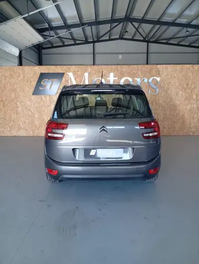 Citroën C4 Spacetourer 2021 - 18900 EUR, 81600 km - AUTO.MOTO.pt - 81600km - foto 8 de 20