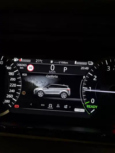 Land Rover EVOQUE 2022 - 37750 EUR, 66000 km - 66000km - foto 32 de 37