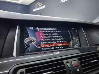 BMW 520 2015 - 19950 EUR, 244033 km - AUTO.MOTO.pt - 244033km - foto 34 de 46