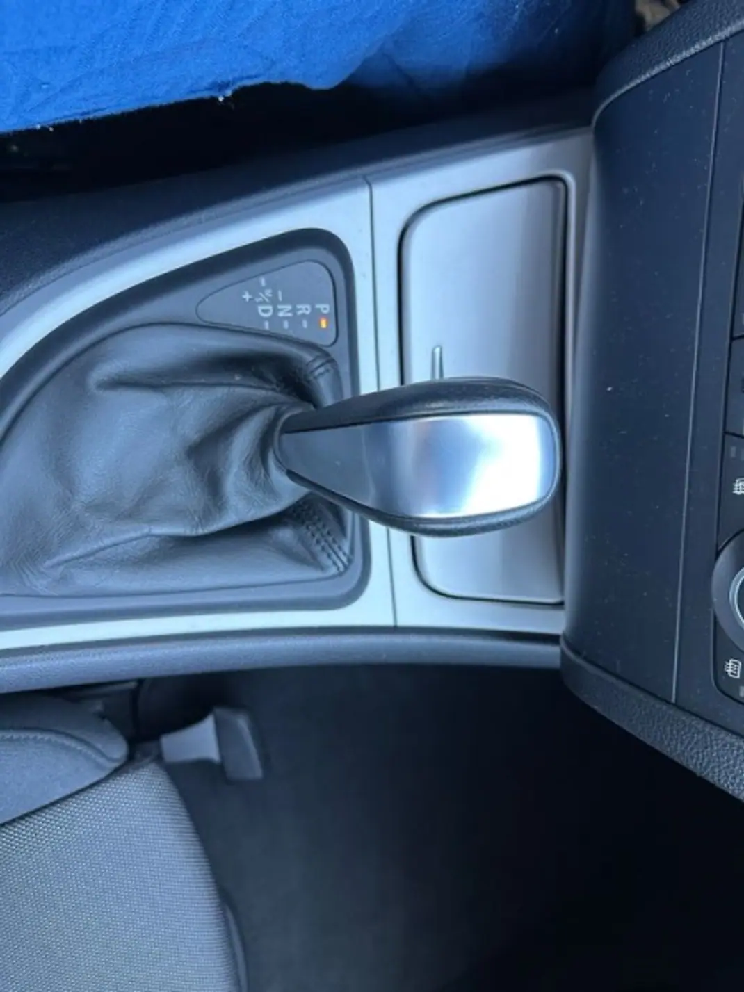 BMW 120 2013 - 17500 EUR, 154360 km - AUTO.MOTO.pt - 154360km - foto 39 de 46