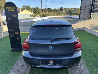 BMW 116 2015 - 12900 EUR, 230000 km - AUTO.MOTO.pt - 230000km - foto 13 de 57