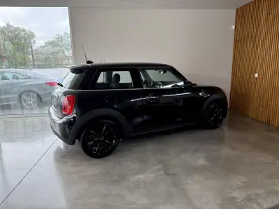 MINI One 2016 - 12999 EUR, 132000 km - AUTO.MOTO.pt - 132000km - foto 20 de 91