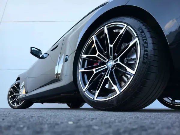BMW M2 2024 - 76500 EUR, 21000 km - AUTO.MOTO.pt - 21000km - foto 6 de 54