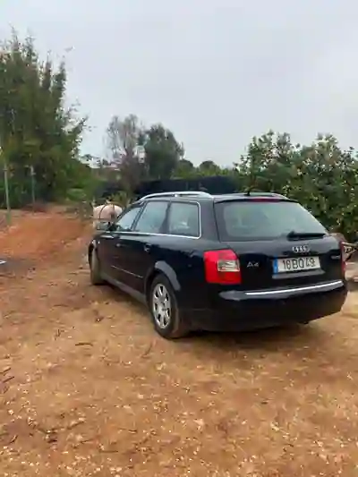 Audi A4 Avant 2003 - 366500km