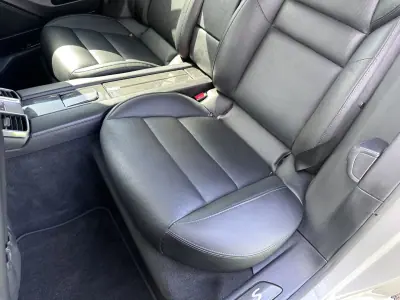 Porsche Panamera 2015 - 35000 EUR, 159000 km - AUTO.MOTO.pt - 159000km - foto 51 de 67